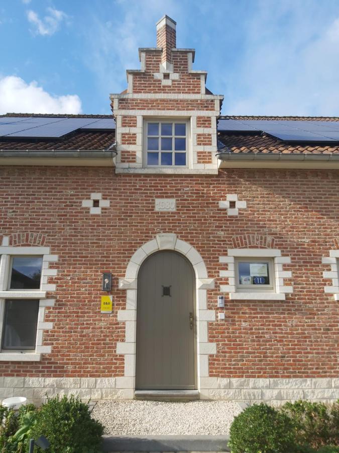 B&B Asmara Maasmechelen Εξωτερικό φωτογραφία