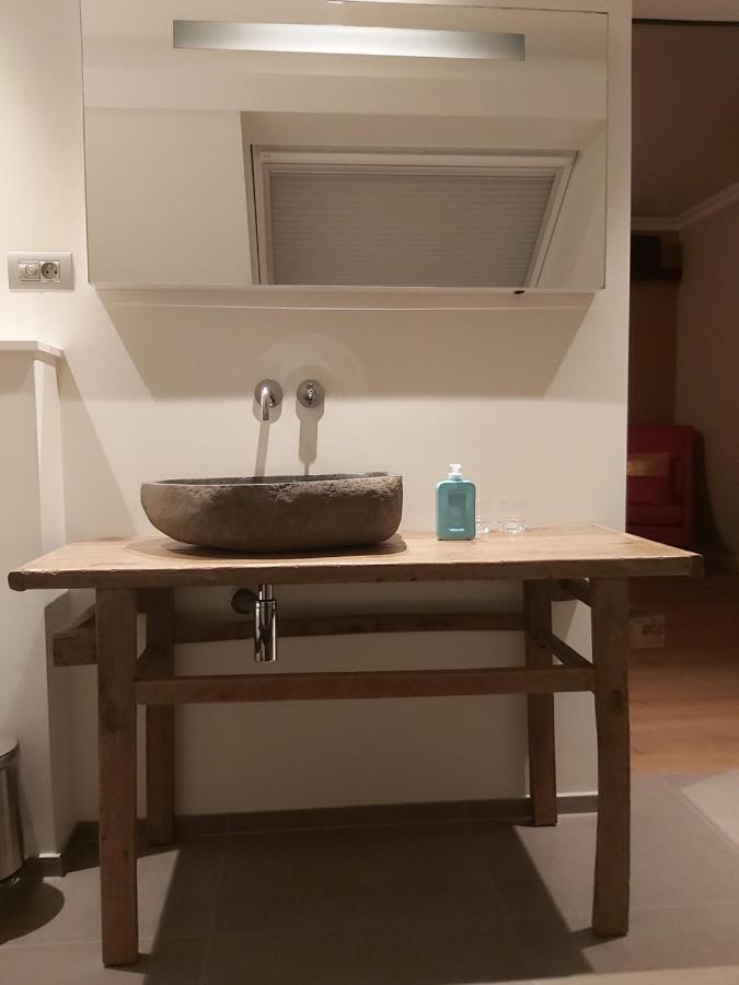 B&B Asmara Maasmechelen Εξωτερικό φωτογραφία